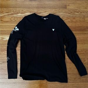 H&M Disney Long Sleeve Tshirt Black - size Medium